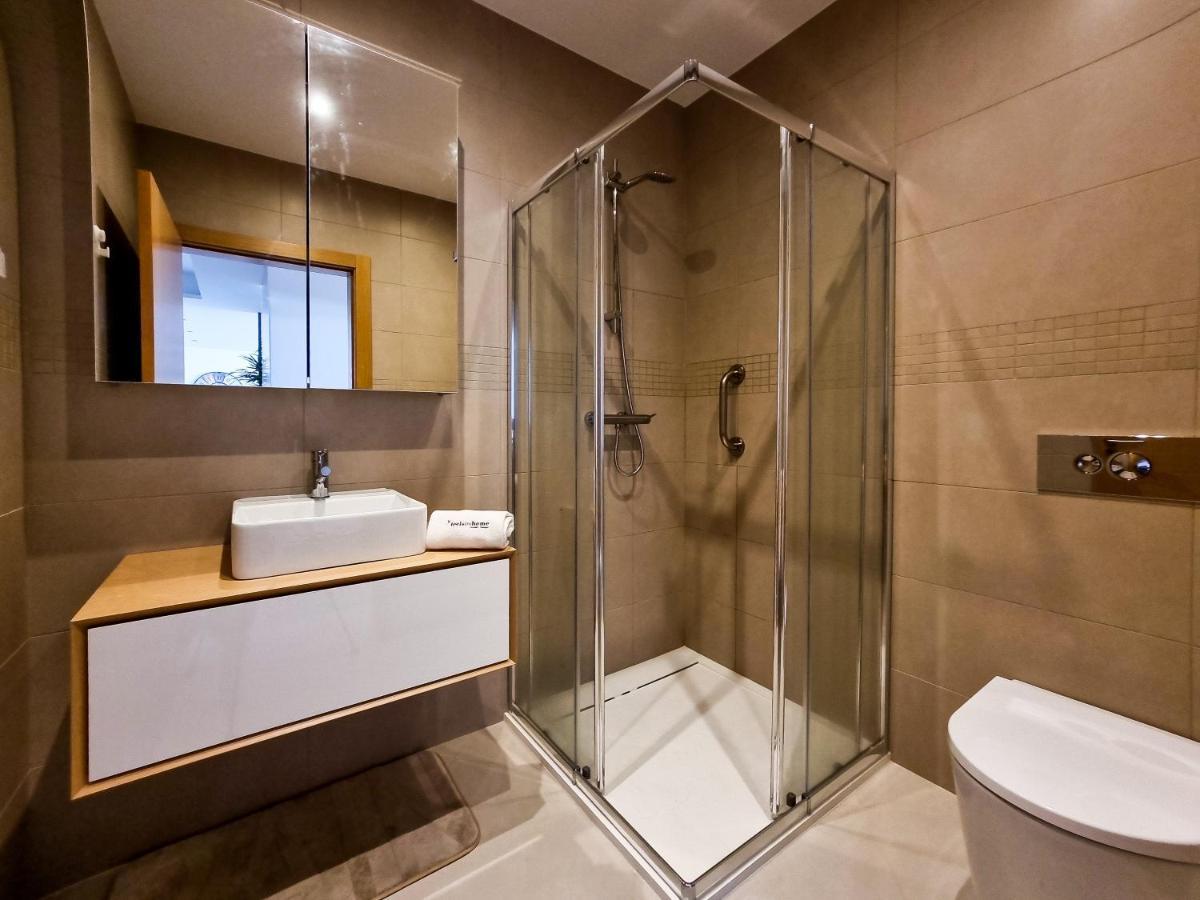 Flh Flat With Terrace *